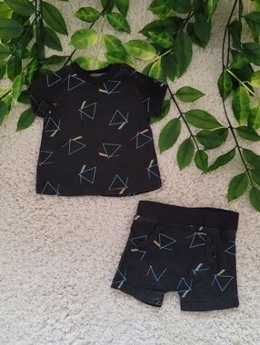 Baby Boy Pink Floyd Outfit (Newborn)